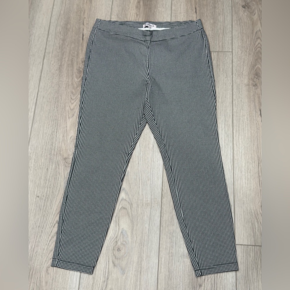 Nanette Lepore Woman’s Black and White Checkered Pants